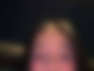Kira Lopez's Live Sex Cam Show