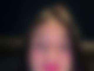 Kira Lopez's Live Sex Cam Show