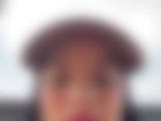 Kira Lopez's Live Sex Cam Show