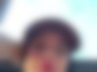 Kira Lopez's Live Sex Cam Show