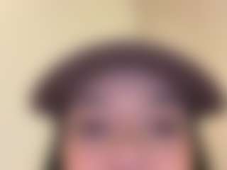 Kira Lopez's Live Sex Cam Show