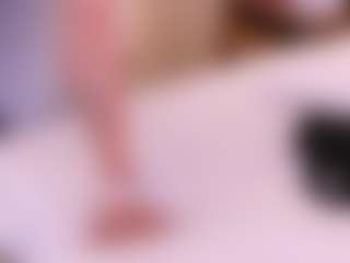 Live cam show with Dojacandice - Facial Piercings on Soda Cam
