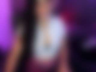 Live cam show with Mady-x - White on CamwithHer | colombia
