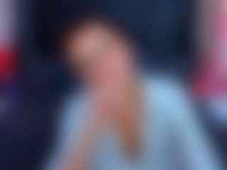 RebeccaDiamond18's Live Sex Cam Show