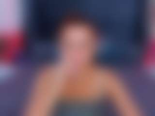 Live cam show with RebeccaDiamond18 - Small Ass on friskycurves.com