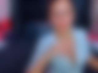 RebeccaDiamond18's Live Sex Cam Show