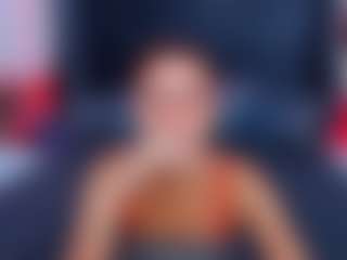 RebeccaDiamond18's Live Sex Cam Show
