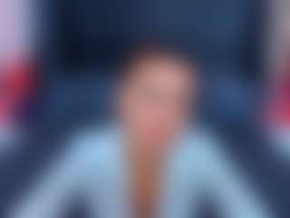 RebeccaDiamond18's Live Sex Cam Show