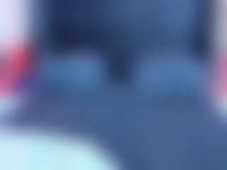 RebeccaDiamond18's Live Sex Cam Show