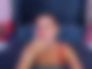 RebeccaDiamond18's Live Sex Cam Show