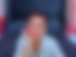 RebeccaDiamond18's Live Sex Cam Show