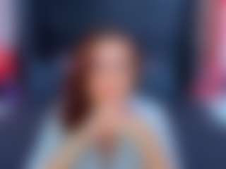 Live cam show with RebeccaDiamond18 - Dildo on CamClone