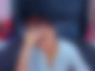 RebeccaDiamond18's Live Sex Cam Show