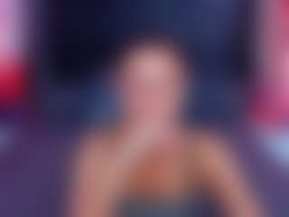 RebeccaDiamond18's Live Sex Cam Show