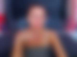 Pokaz na żywo z RebeccaDiamond18 - Average na Camsoda