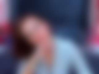 RebeccaDiamond18's Live Sex Cam Show