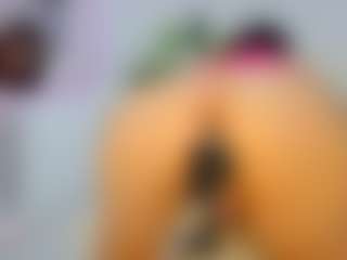 Live cam show with Nymphonebula - Blonde Hair on CSO-WL