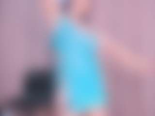 Live cam show with AlisaFox - Nipple Piercings on alttransgirls