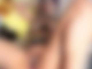 Live cam show with AlisaFox - Striptease on Dare Cams