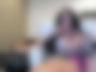 Live cam show with AmelyK - Pornstar Skinny on CamwithHer