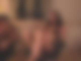 Live cam show with Rhi Connor - Strip on Camsoda