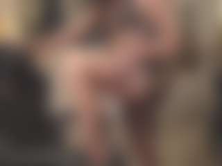Live cam show with Rhi Connor - BBW MILF on Camversity