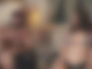 Live cam show with Rhi Connor - Sex on Camsoda