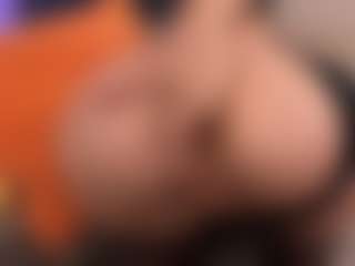 Rhi Connor's Live Sex Cam Show