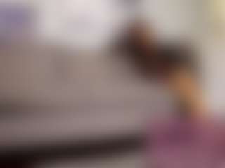 Live cam show with Rhi Connor - Curvy MILF on SpankPalCams