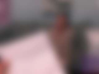 Live cam show with Rhi Connor - Curvy Middle Aged on Hubzter Live