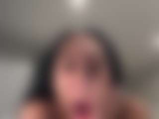 Miss Pretty Pocahontas's Live Sex Cam Show