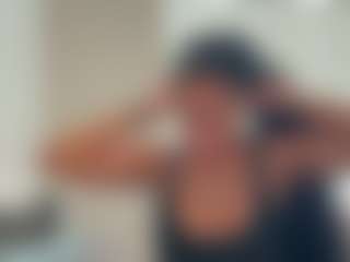 Miss Pretty Pocahontas's Live Sex Cam Show