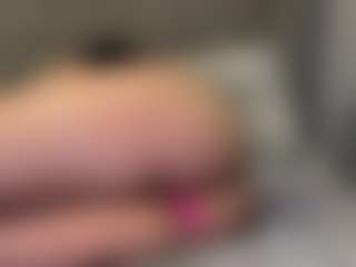 Miss Pretty Pocahontas's Live Sex Cam Show