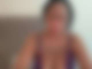 Miss Pretty Pocahontas's Live Sex Cam Show