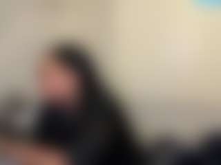 Live cam show with Miss Pretty Pocahontas - Thong on StripNow