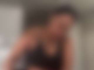 Miss Pretty Pocahontas's Live Sex Cam Show