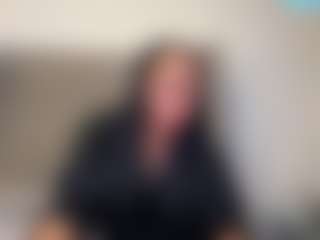 Miss Pretty Pocahontas's Live Sex Cam Show
