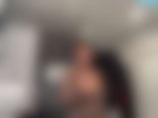 Miss Pretty Pocahontas's Live Sex Cam Show