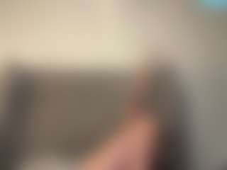 Live cam show with Miss Pretty Pocahontas - Handjob on SpankPalCams
