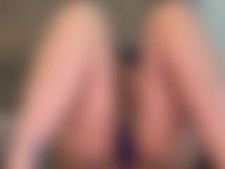 Miss Pretty Pocahontas's Live Sex Cam Show