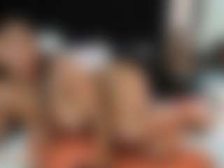 Live cam show with grettchen - Middle Aged on Milfs Live