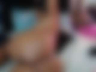 grettchen MILF webcam performer live streaming