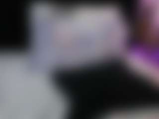 Live cam show with grettchen - Big Tits Small Tits on livesuperchat.net