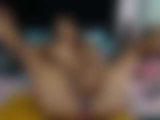 Live cam show with grettchen - Curvy MILF on dasdasdadada.com