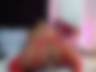 Live cam show with grettchen - Strip on AdultVida.com