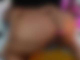Live cam show with grettchen - Tease Black on crypto-cams