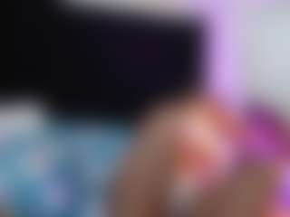 Live cam show with grettchen - Ebony MILF on SpankPalCams