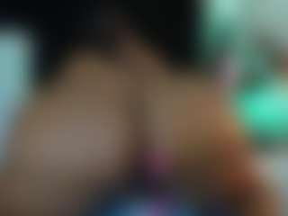 Live cam show with grettchen - Ebony on Camsoda Late Night | colombia