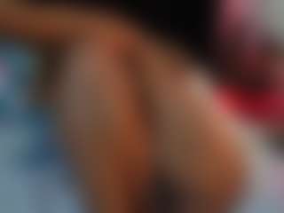 Live cam show with grettchen - BBW Mature on StripNow