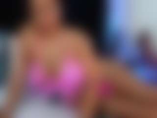 Live cam show with grettchen - Black Small Tits on Camsoda